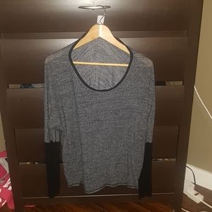 Long sleeve yoga shirt